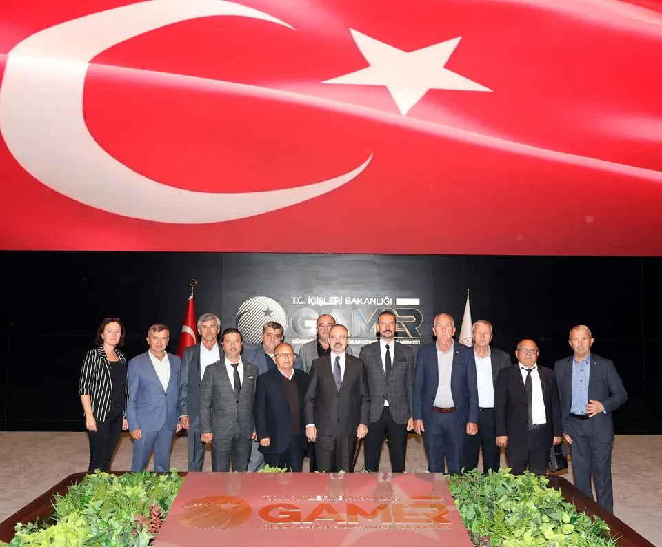Ayvacık,Eceabat ve Gökçeada muhtarları Turan’ı ziyaret etti 